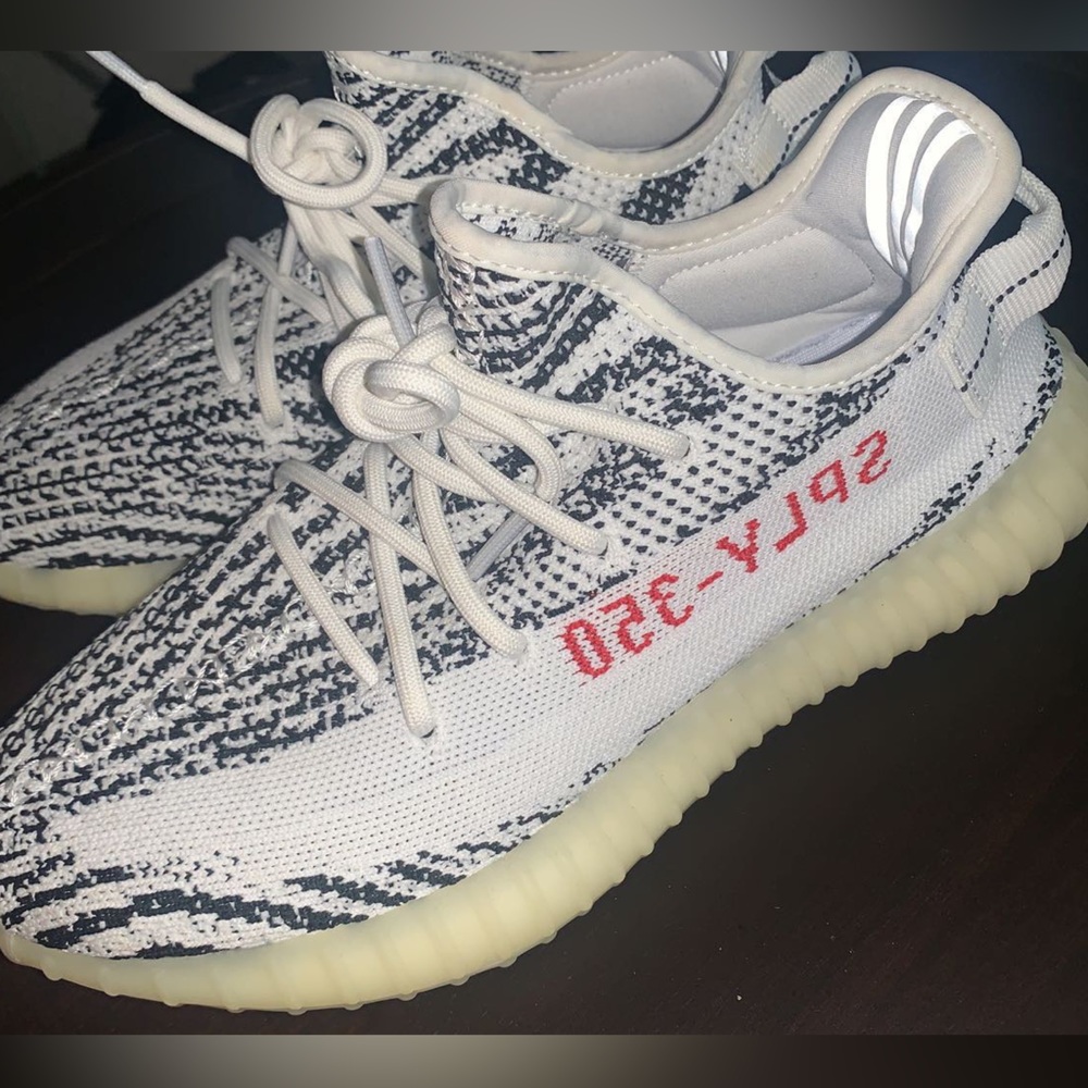 Adidas Yeezy Boost 350 V2